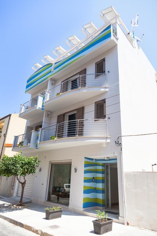 Stanze Del Mare Bed & Breakfast Balestrate Exterior foto